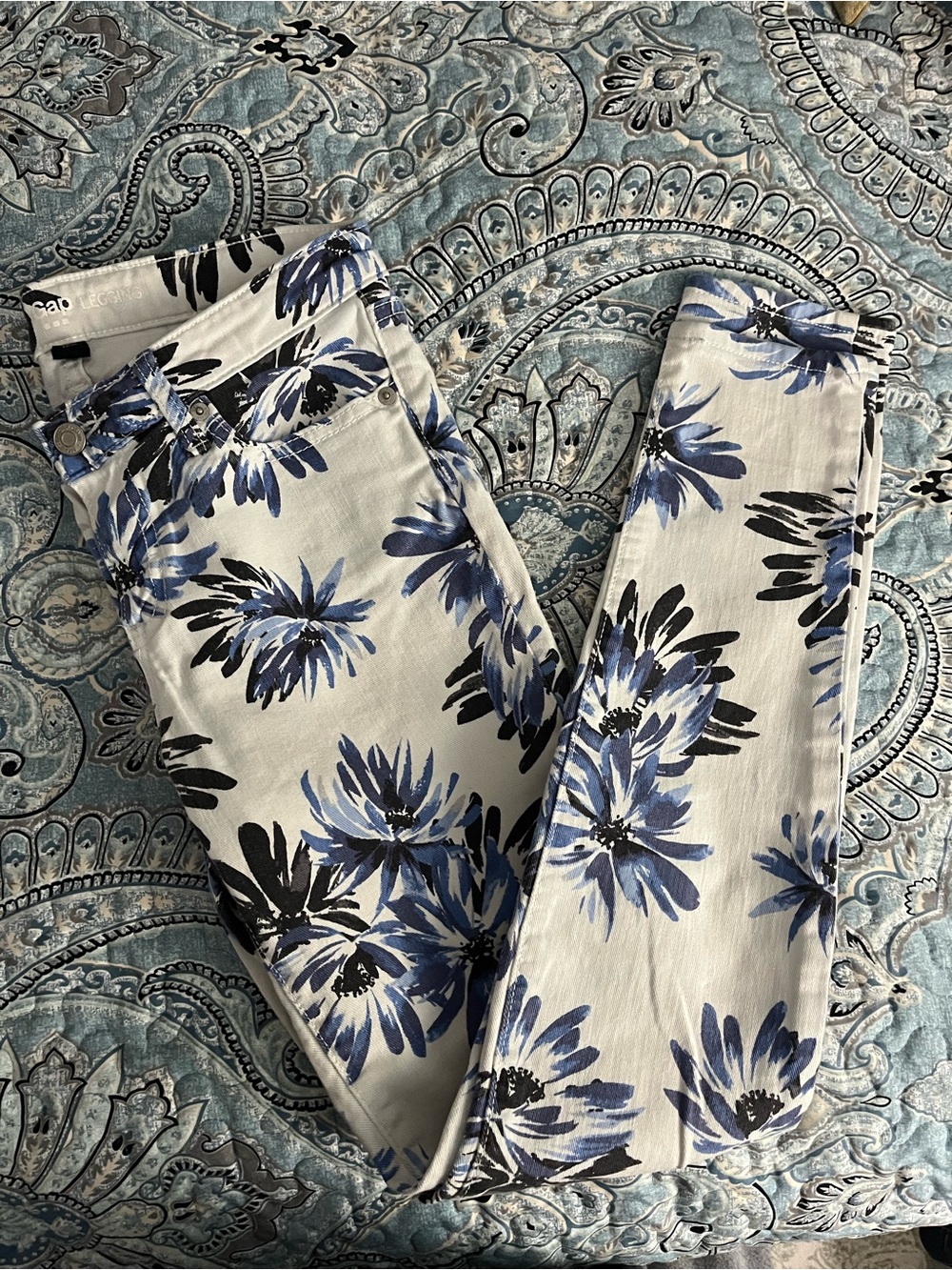 Gap Blue and White Floral Skinny Jeans